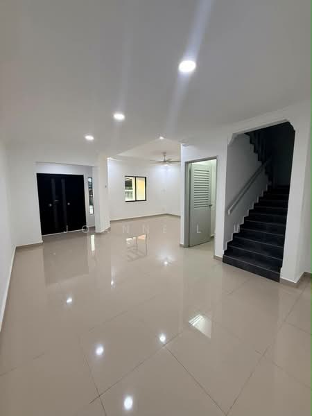 Rumah Teres 2-Tingkat untuk Dijual di Taman Skudai Baru (Skudai) - Joanne Lau - Living Room - PropertyGuru.com.my