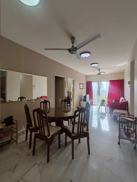 Pangsapuri untuk Dijual di Desaminium Rimba - Wendy Leong - Living Room - PropertyGuru.com.my