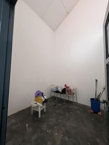 1-storey Terraced House for Sale in Taman Sri Muda (Shah Alam) - Ken Lai - Interior - PropertyGuru.com.my