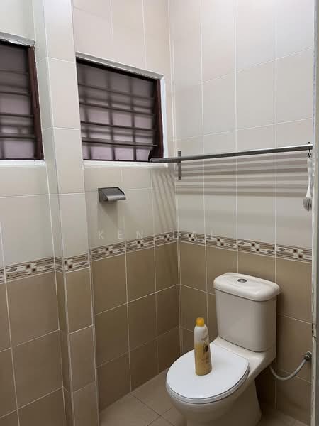 1-storey Terraced House for Sale in Taman Sri Muda (Shah Alam) - Ken Lai - Bathroom - PropertyGuru.com.my