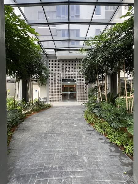 Service Residence for Rent at Aster Hill - Payee Lim - Entrance - PropertyGuru.com.my