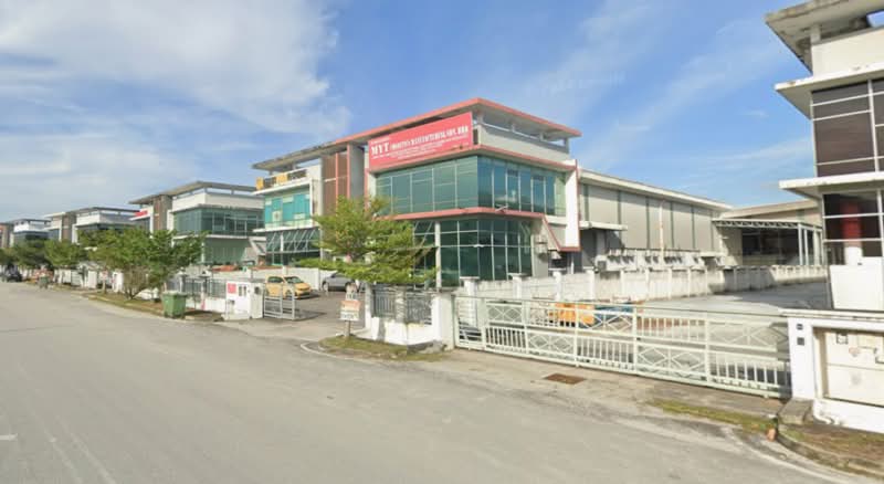 Factory for Sale in Bandar Rinching (Semenyih) - Sia Tung - Exterior - PropertyGuru.com.my