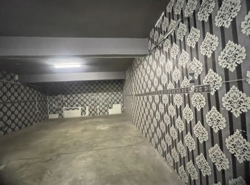 Kedai untuk Disewa di Bandar Indahpura (Kulai) - Michelle Kueh - Interior - PropertyGuru.com.my
