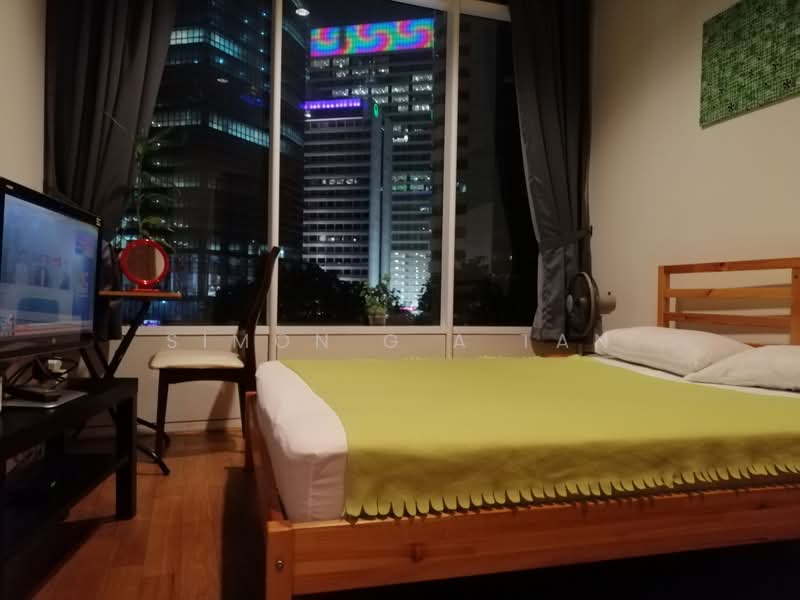 Condominium for Sale at Vortex KLCC - Simon G A Tan - Room 2 has queen bed, TV, air con, wardrobe and stunning view of KLCC skyline - PropertyGuru.com.my