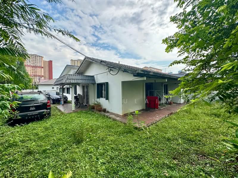 1-storey Terraced House for Sale in Ampang Jaya (Ampang) - Yasmin Sulaiman - Exterior - PropertyGuru.com.my