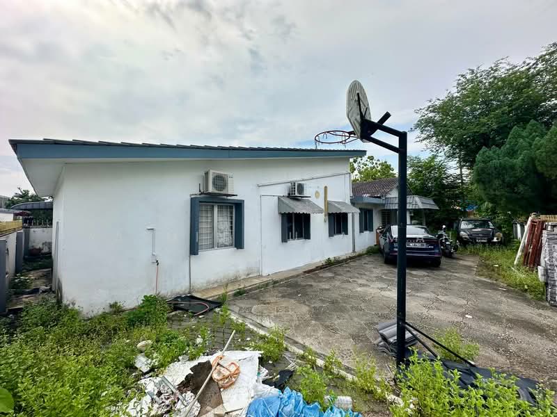 1-storey Terraced House for Sale in Ampang Jaya (Ampang) - Yasmin Sulaiman - Exterior - PropertyGuru.com.my