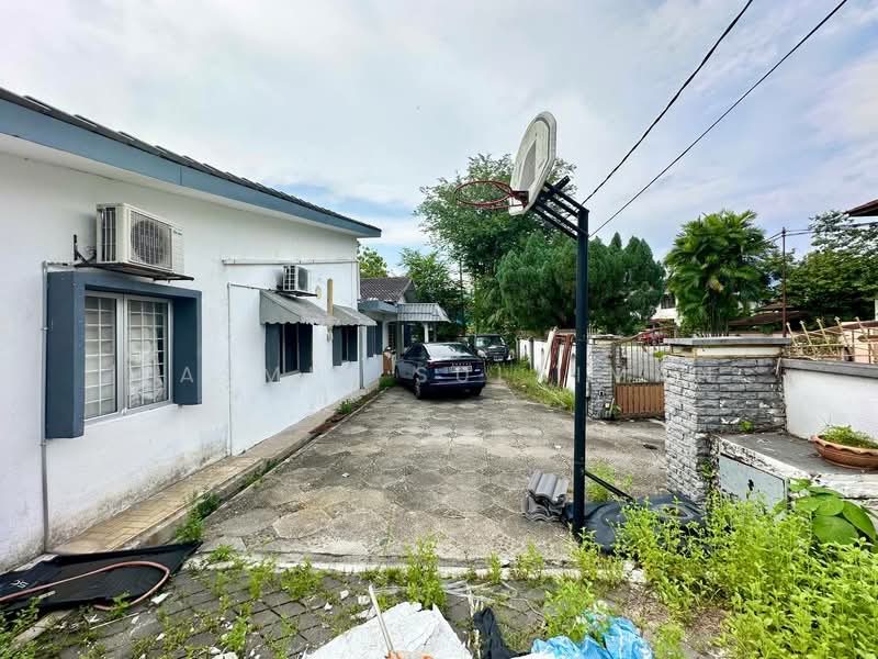 1-storey Terraced House for Sale in Ampang Jaya (Ampang) - Yasmin Sulaiman - Exterior - PropertyGuru.com.my