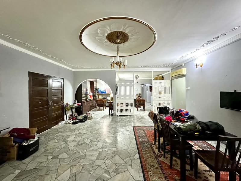 1-storey Terraced House for Sale in Ampang Jaya (Ampang) - Yasmin Sulaiman - Living Room - PropertyGuru.com.my
