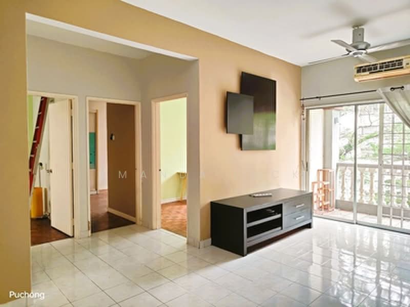 Apartment for Rent at Pangsapuri Saraka - Amanda Lock - Living Room - PropertyGuru.com.my