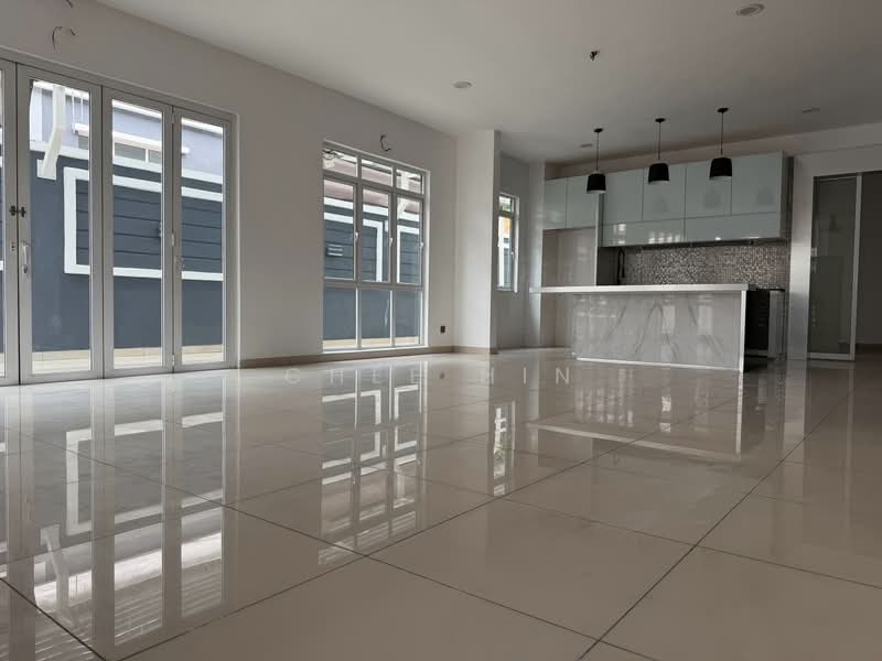 Rumah Berkembar untuk Dijual di Elmina (Shah Alam) - Chee Hin - Kitchen - PropertyGuru.com.my