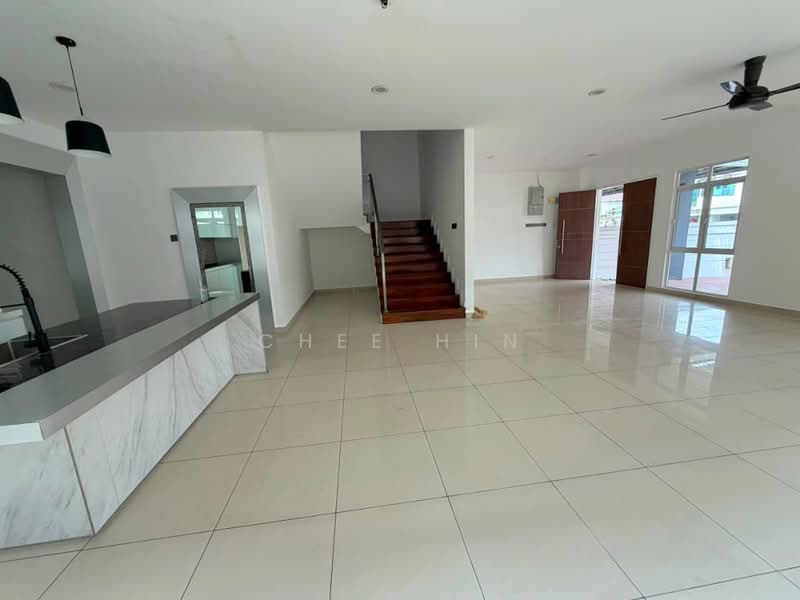 Rumah Berkembar untuk Dijual di Elmina (Shah Alam) - Chee Hin - Living Room - PropertyGuru.com.my