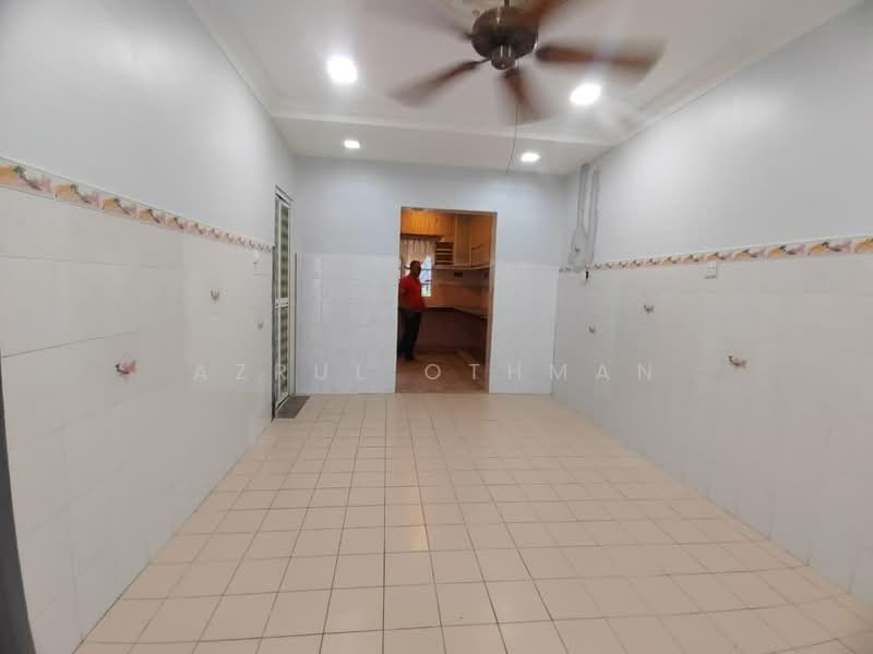 2-storey Terraced House for Sale in Senawang (Negeri Sembilan) - Azrul Othman - Interior - PropertyGuru.com.my