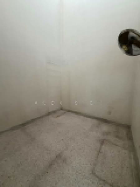 1-storey Terraced House for Sale in Taman Perling (Perling) - Alex Sieh - PropertyGuru.com.my