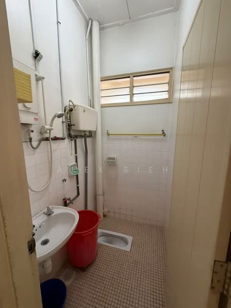 1-storey Terraced House for Sale in Taman Perling (Perling) - Alex Sieh - PropertyGuru.com.my
