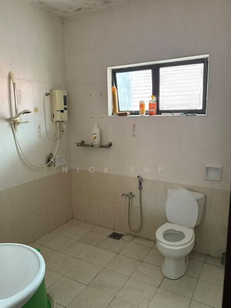 Semi-Detached House for Sale in Taman Segar Perdana (Cheras) - Nick Yap - Bathroom - PropertyGuru.com.my