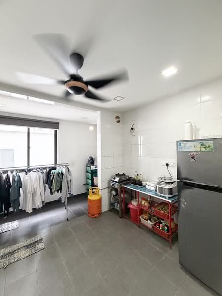 Rumah Teres 3-Tingkat untuk Dijual di Taman Juara Jaya (Cheras) - CK Yee - Kitchen - PropertyGuru.com.my
