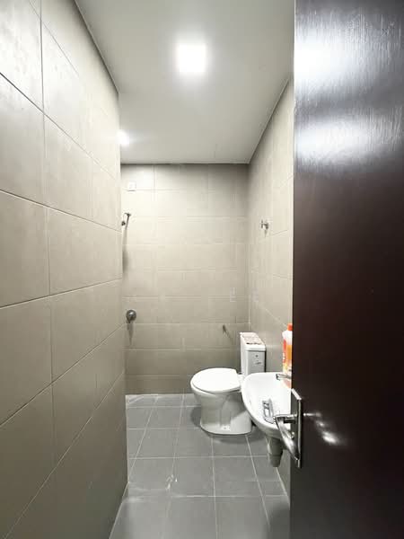 Rumah Teres 3-Tingkat untuk Dijual di Taman Juara Jaya (Cheras) - CK Yee - Bathroom - PropertyGuru.com.my