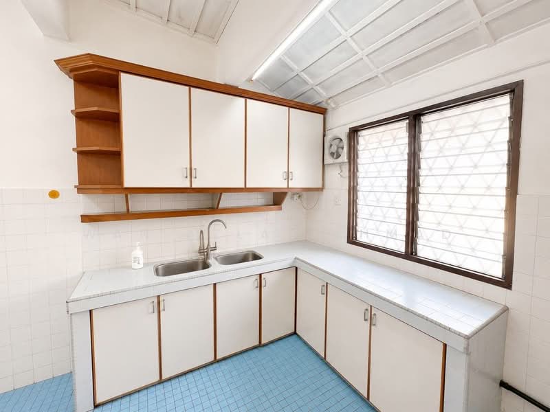 Rumah Teres 2 Tingkat untuk Dijual di Batu Caves (Selangor) - Wan Azlan Ahmad - PropertyGuru.com.my