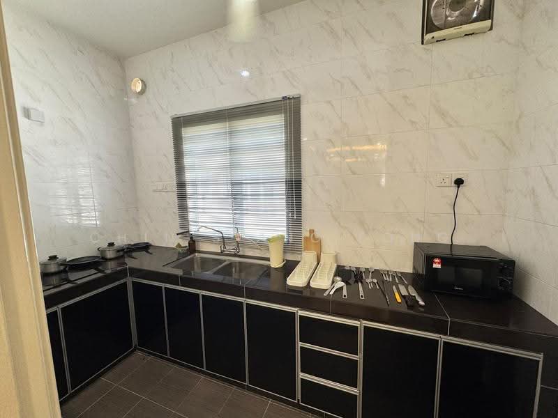 2.5-storey Terraced House for Rent in Bemban (Melaka) - Chin Siang Fong - Kitchen - PropertyGuru.com.my