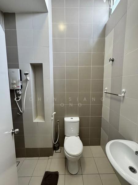 2.5-storey Terraced House for Rent in Bemban (Melaka) - Chin Siang Fong - Bathroom - PropertyGuru.com.my