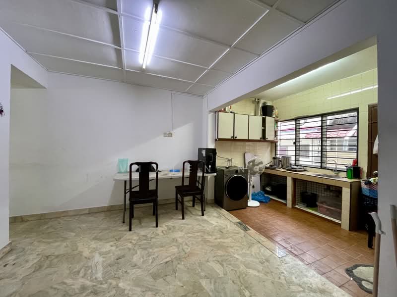 Rumah Teres 2 Tingkat untuk Dijual di KL City Centre (Kuala Lumpur) - Vivien Ng - Kitchen - PropertyGuru.com.my