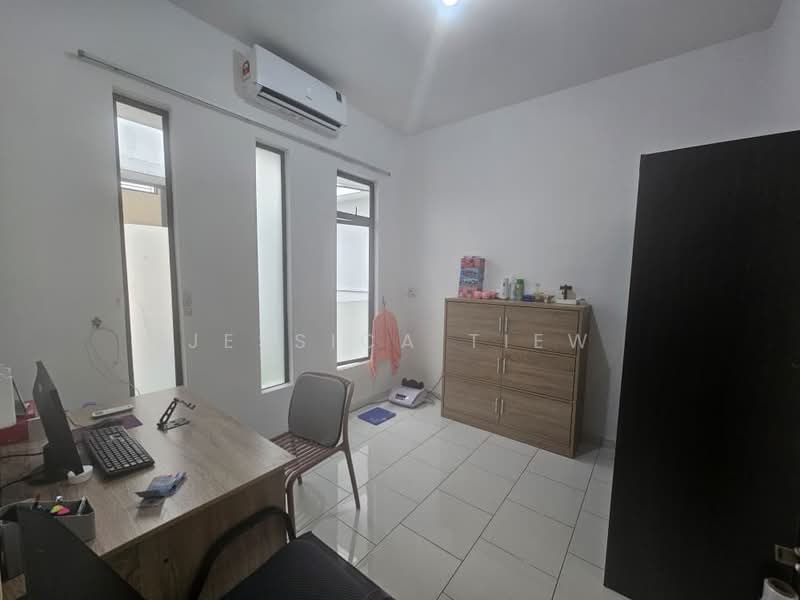 Rumah Teres 1 Tingkat untuk Dijual di Setia Eco Gardens (Gelang Patah) - Jessica Tiew - PropertyGuru.com.my