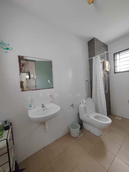 2-storey Terraced House for Sale in Seksyen U9 (Shah Alam) - Ken Lai - Bathroom - PropertyGuru.com.my