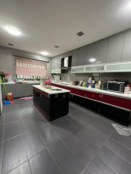 Semi-Detached House for Sale in Taman Sutera Utama (Skudai) - Jeffrey Lim - Kitchen - PropertyGuru.com.my