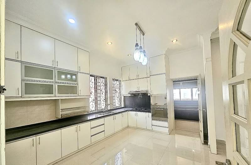 Bungalow for Sale in Bandar Seri Putra (Bangi) - Ahmad Fadlee - PropertyGuru.com.my
