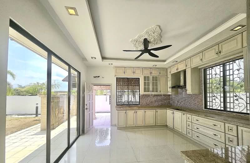 Bungalow for Sale in Bandar Seri Putra (Bangi) - Ahmad Fadlee - PropertyGuru.com.my
