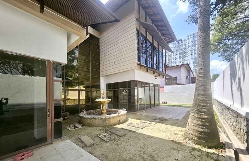 Bungalow for Sale in Bandar Seri Putra (Bangi) - Ahmad Fadlee - PropertyGuru.com.my