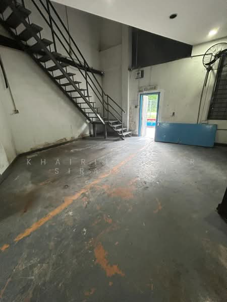 Office for Rent in Hicom - Glenmarie Industrial Park (Shah Alam) - Khairil Anwar Sirajudin - Interior - PropertyGuru.com.my