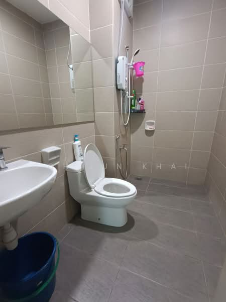 2-storey Terraced House for Rent in Taman Nuri (Durian Tunggal) - Goh Jun Khai - Bathroom - PropertyGuru.com.my