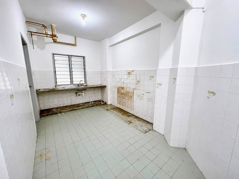 Condominium for Sale at Kyoto Gardens Condominiums - Ahmad Fadlee - PropertyGuru.com.my