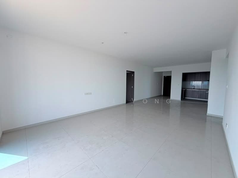 Kediaman Servis untuk Dijual di Country Garden Central Park - Daniel Yong - Living Room - PropertyGuru.com.my
