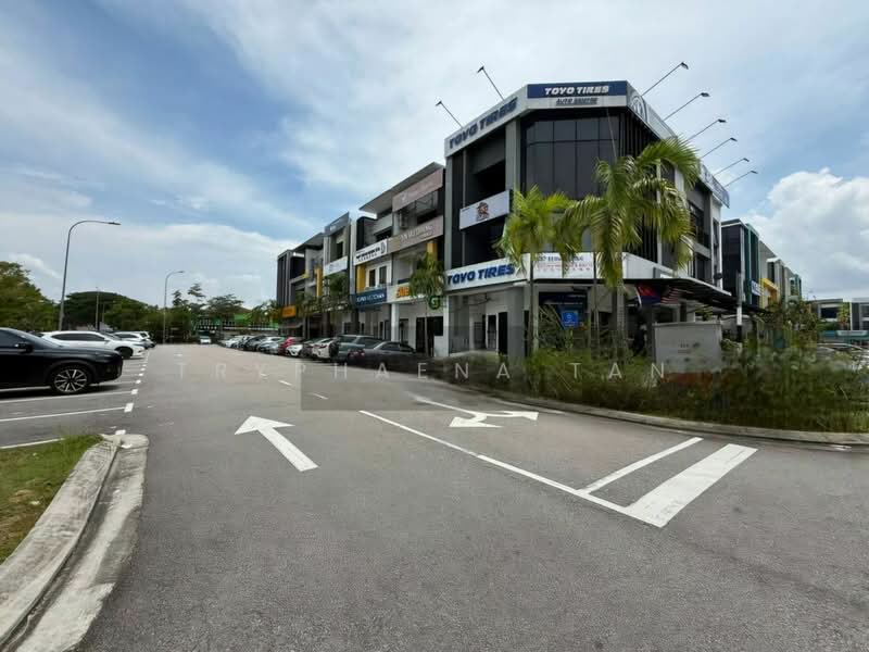 Kedai / Pejabat untuk Disewa di Taman Setia Indah (Kluang) - Tryphaena Tan - Exterior - PropertyGuru.com.my