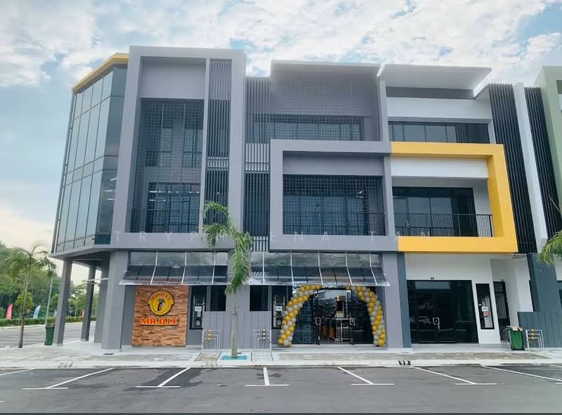 Kedai / Pejabat untuk Disewa di Taman Setia Indah (Kluang) - Tryphaena Tan - Exterior - PropertyGuru.com.my