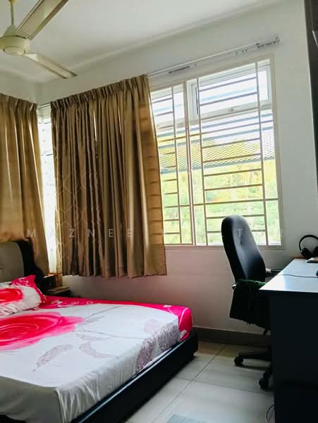 Condominium for Rent at Dwiputra Residences - Maznee Realtor - Bedroom - PropertyGuru.com.my