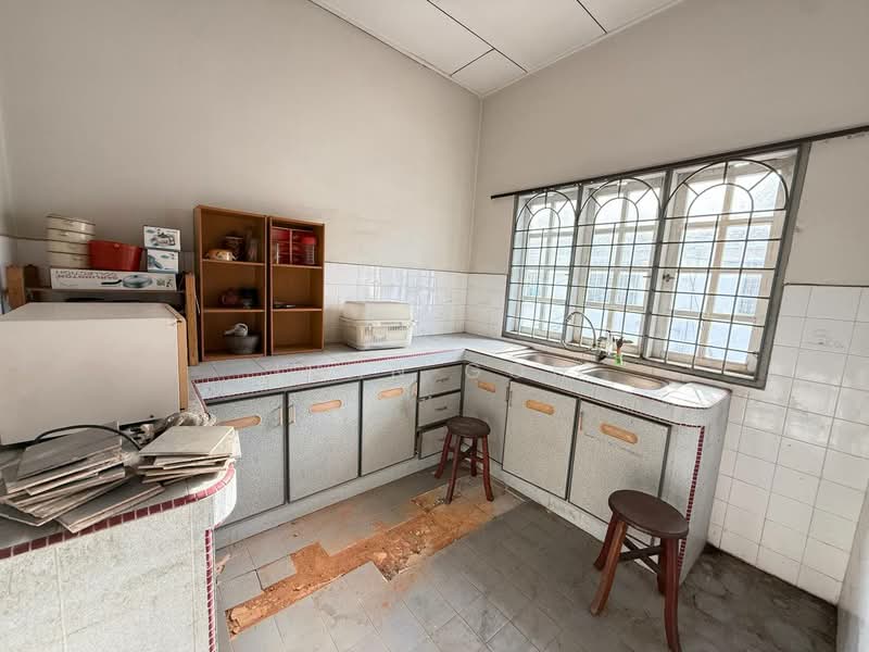Rumah Bandar untuk Dijual di Taman Kota Laksamana (Melaka City) - Ivan Goh - PropertyGuru.com.my