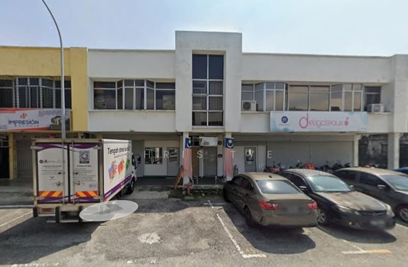 Shop for Rent in Bandar Pinggiran Subang (Shah Alam) - Chris Tye - Exterior - PropertyGuru.com.my