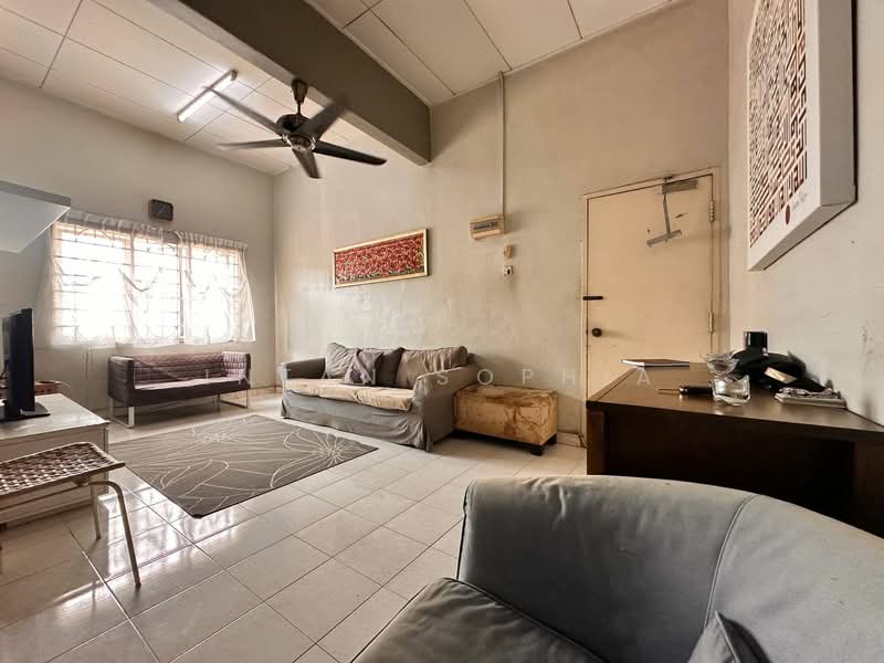 Pangsapuri untuk Dijual di Pangsapuri Salvia - Intan Sophia - PropertyGuru.com.my