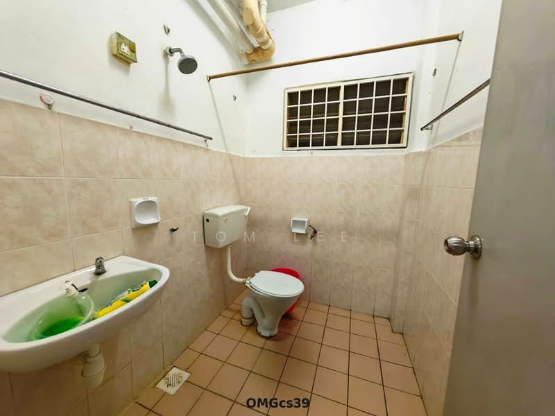 Pangsapuri untuk Dijual di Tropika Apartment - Tom Lee - PropertyGuru.com.my