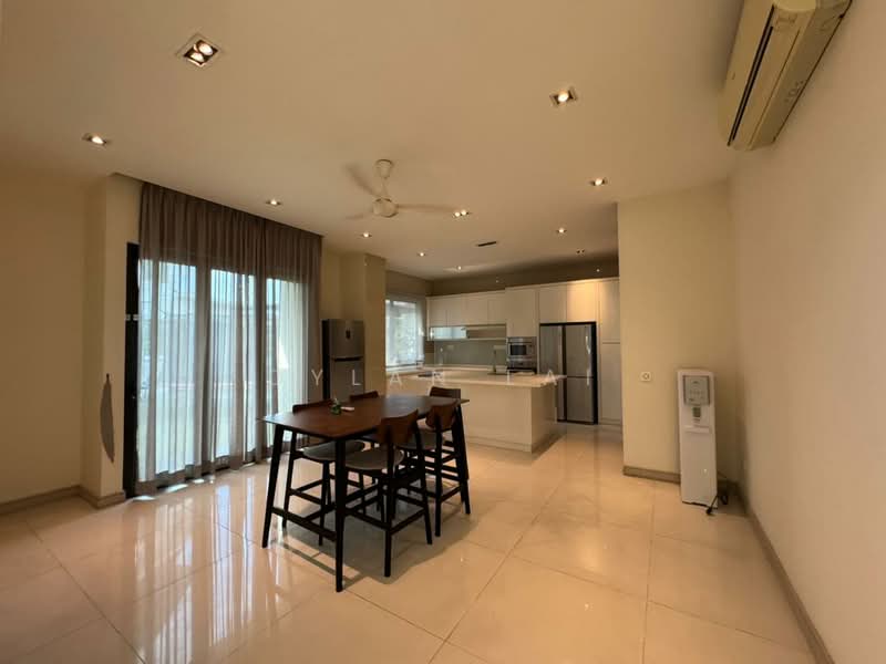 Semi-Detached House for Rent in Cyberjaya (Selangor) - Dylan Lai - Kitchen - PropertyGuru.com.my