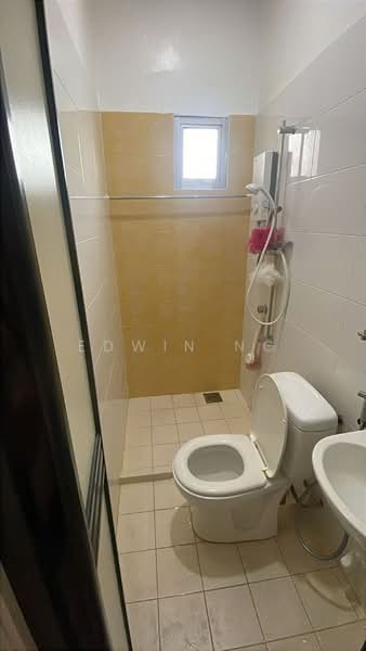 Condominium for Sale at Springfield Condominium - Edwin Ng - Bathroom - PropertyGuru.com.my