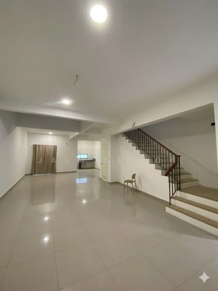 2-storey Terraced House for Rent in Bandar Gamuda Cove (Dengkil) - Jasmine Kok - Living Room - PropertyGuru.com.my