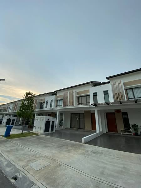 2-storey Terraced House for Rent in Bandar Gamuda Cove (Dengkil) - Jasmine Kok - Exterior - PropertyGuru.com.my