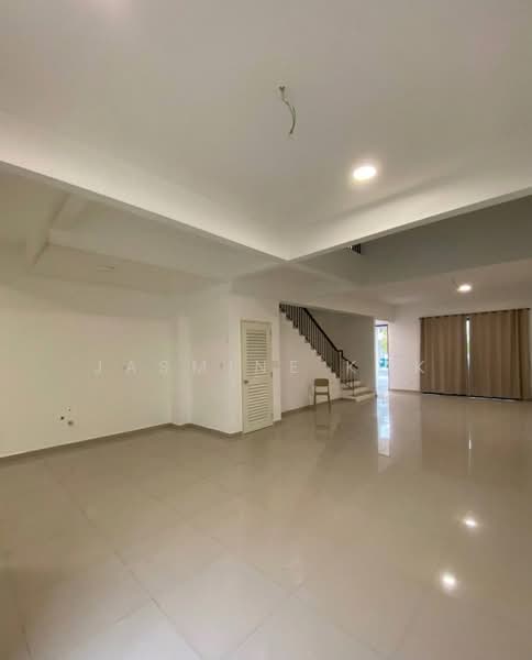 2-storey Terraced House for Rent in Bandar Gamuda Cove (Dengkil) - Jasmine Kok - Living Room - PropertyGuru.com.my