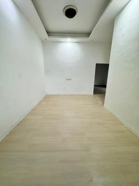 1-storey Terraced House for Sale in Taman Perling (Perling) - Daniel Yong - Interior - PropertyGuru.com.my