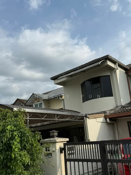 Rumah Teres untuk Dijual di Bandar Kinrara Seksyen 1 (Bandar Kinrara) - Shally Pun - Exterior - PropertyGuru.com.my