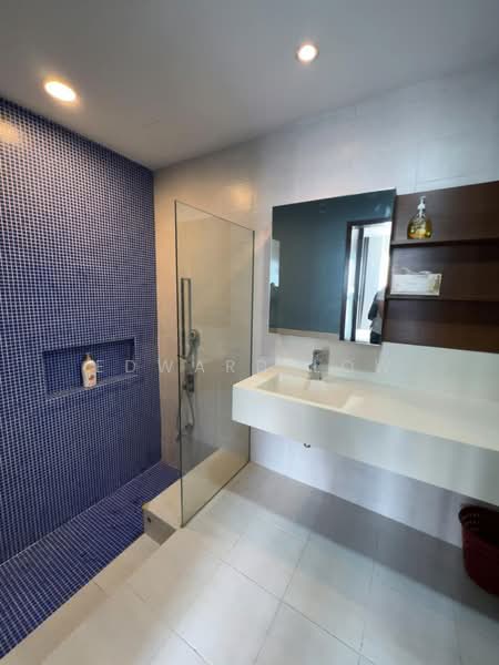 Service Residence for Sale at Verve Suites - Edward Low - Bathroom - PropertyGuru.com.my